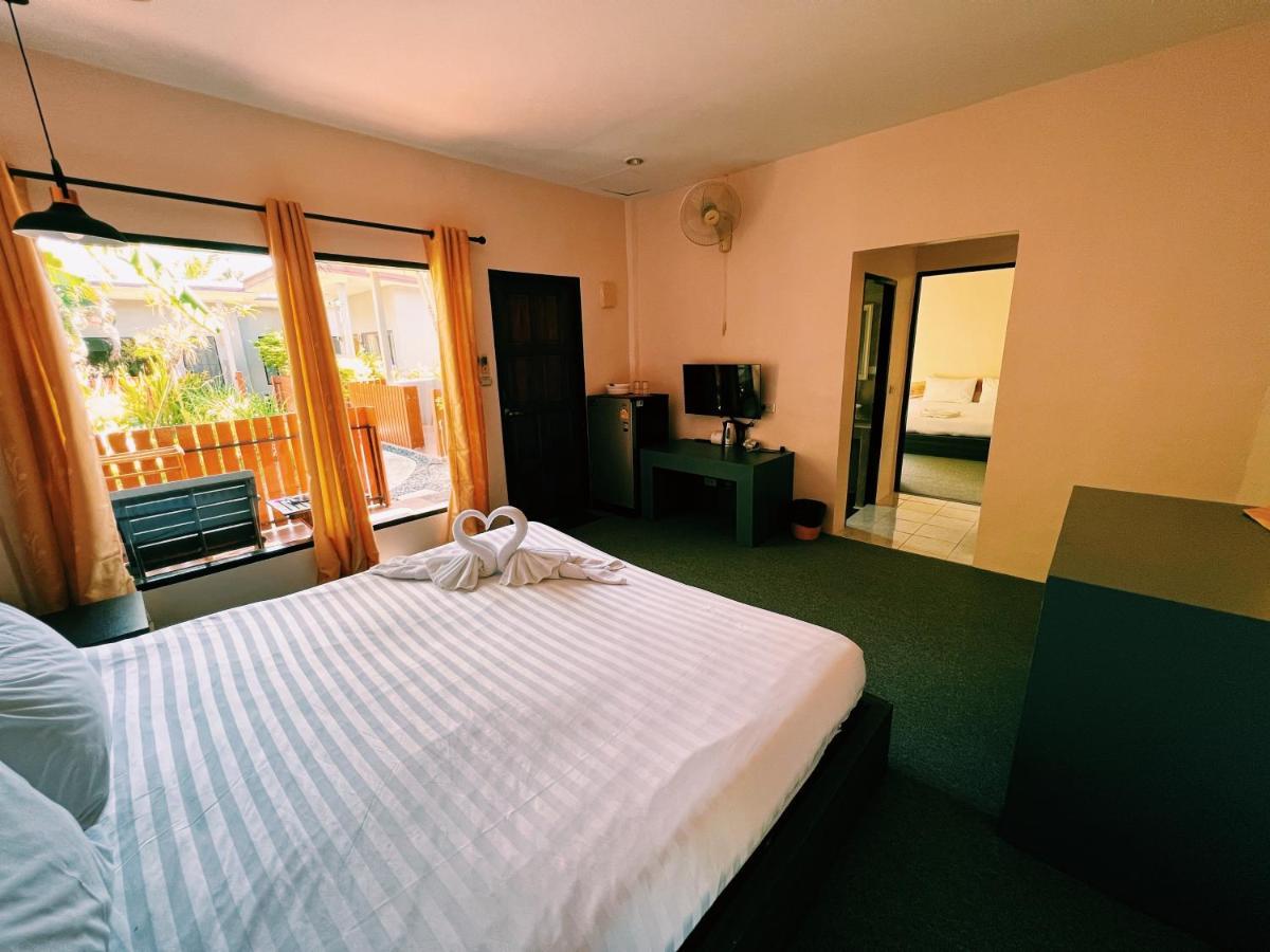 Vivi Hotel Resort Phuket Exterior foto
